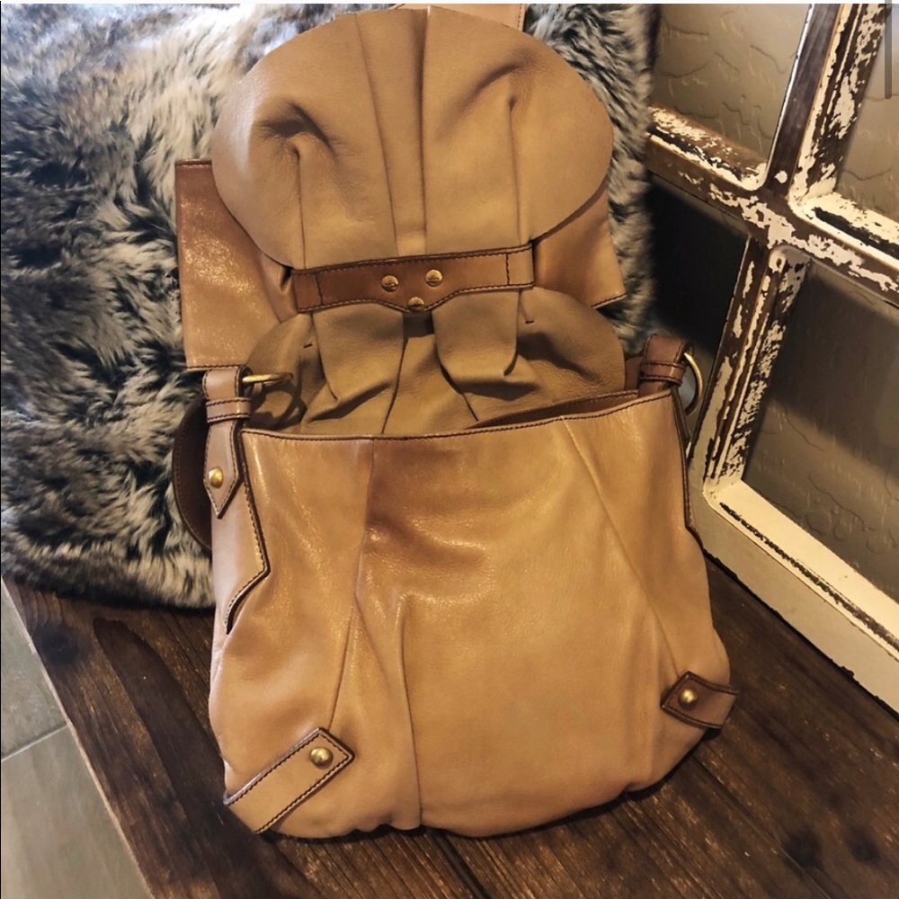 SOLD Yves Saint Laurent Bow Shoulder Bag - Picture 2 of 6
